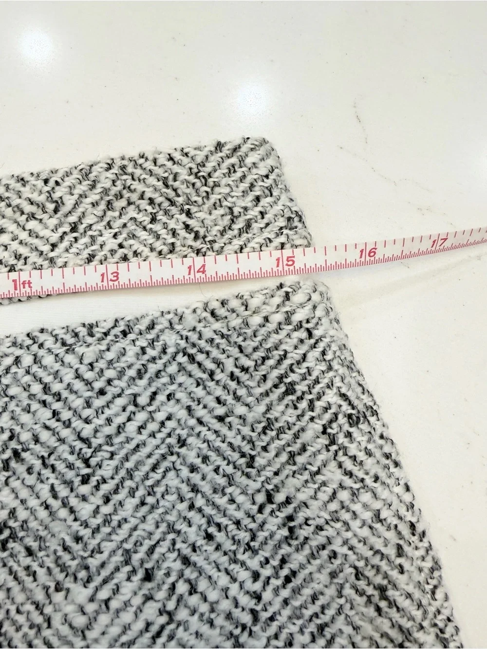 White House Black Market Herringbone Tweed Mini Skirt Size 6